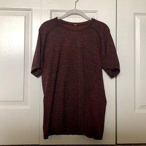Men’s Lululemon Shirt